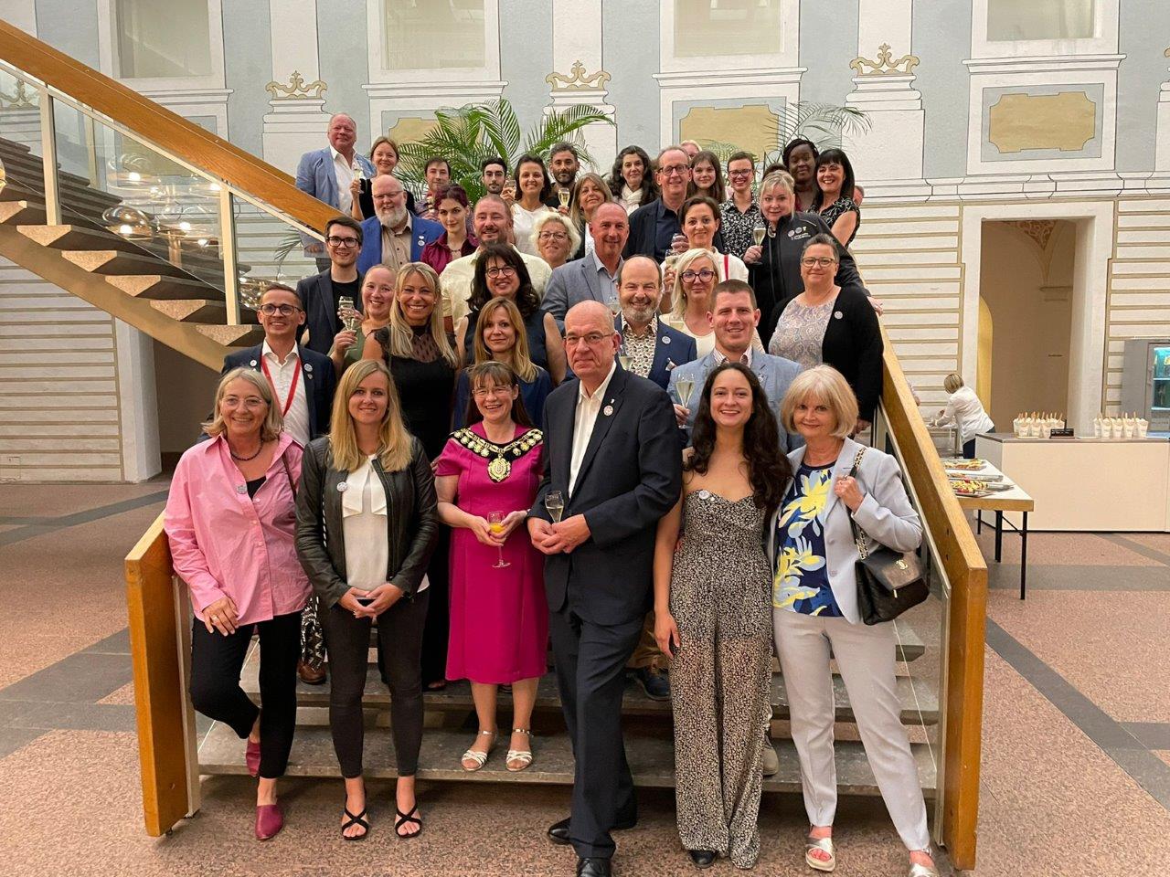 Székesfehérvár és Schwäbisch Gmünd megerősítették a testvérvárosi szerződést