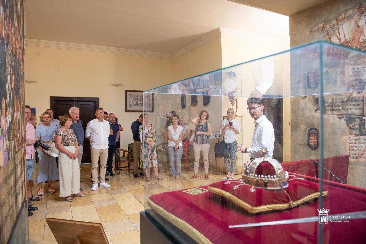 Testvérvárosok delegációi látogattak Székesfehérvárra