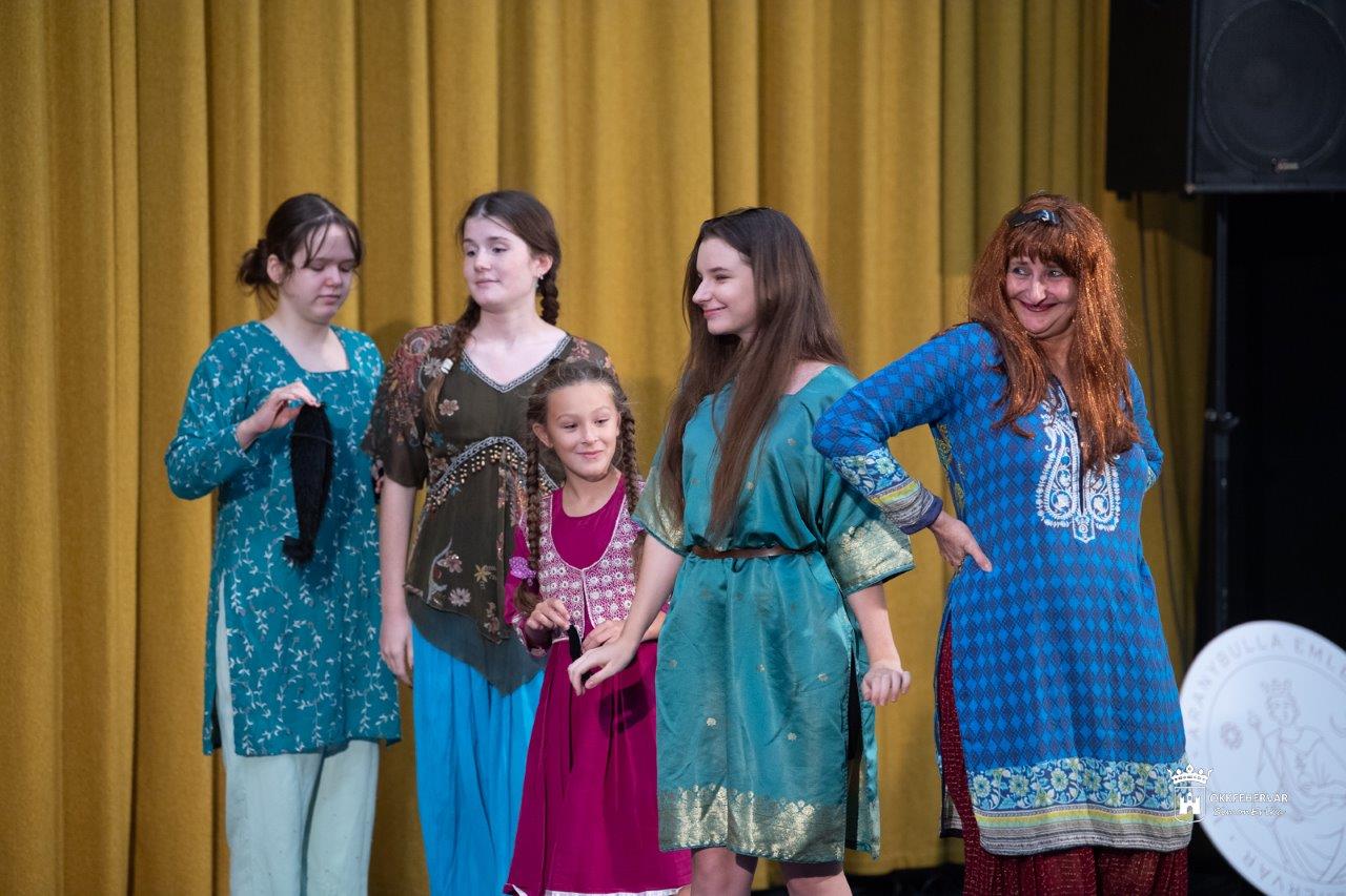 Árpád ébredése - a Szabad Színház történelmi látomásjátéka