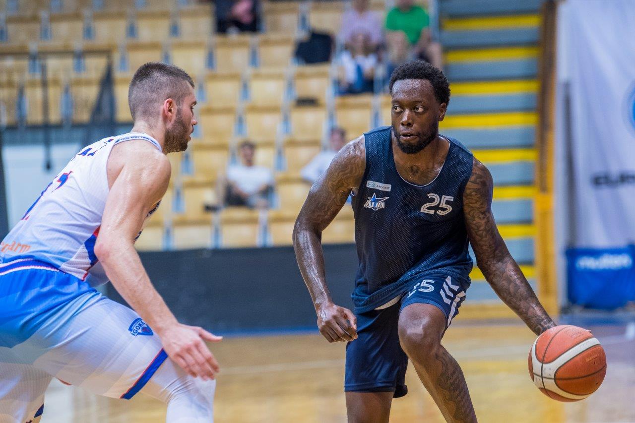 Elkezdődött az I. Nagy Gábor Emléktorna Székesfehérváron