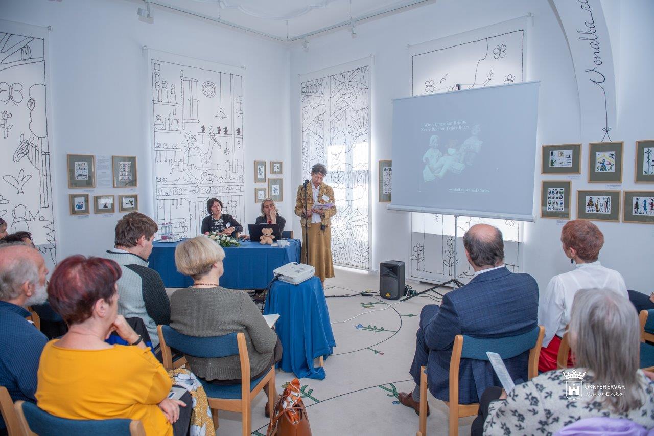 Tudományközi kalandok a játék világában - konferencia Moskovszky Éva emlékére