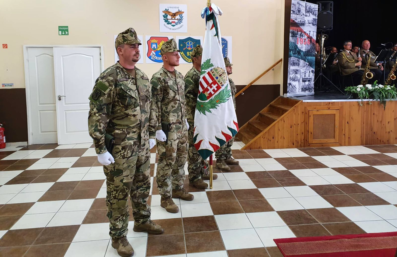 Az 56-os forradalomra emlékeztek az MH 43. ezrednél