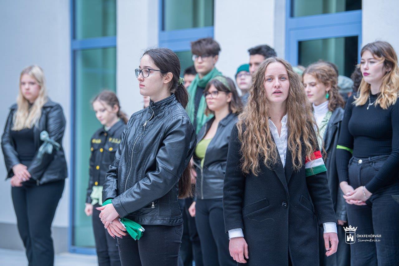 Iskolai megemlékezések az 56-os forradalom 66. évfordulóján