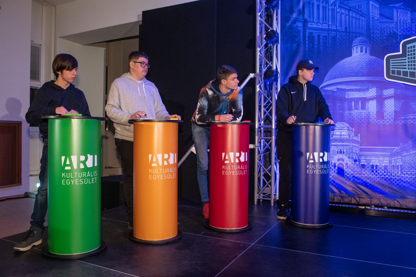 Ország, város döntő az ART Kulturális Egyesülettel