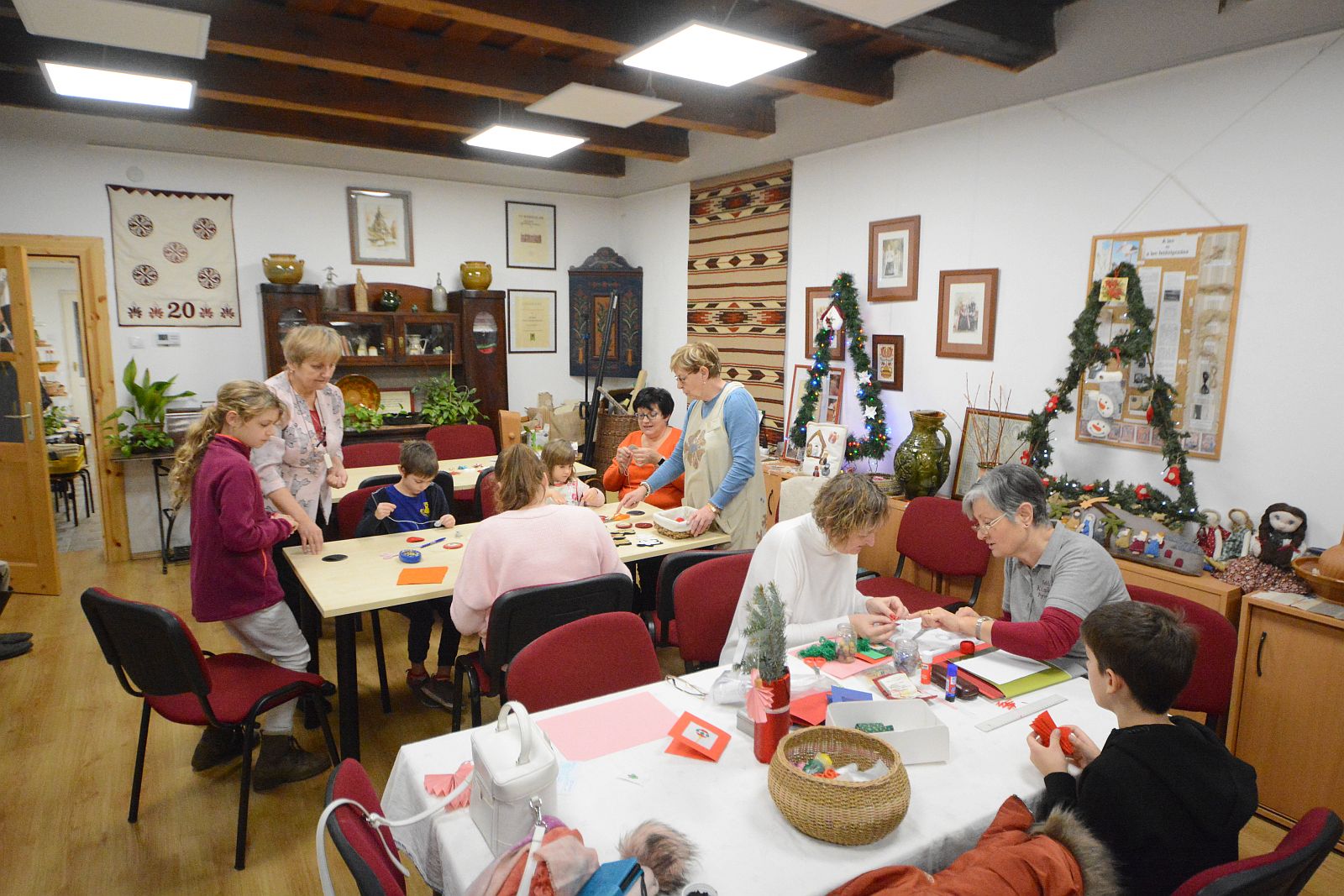 Advent a Rác utcában 2022 - nézze meg képeken a kézműves foglalkozásokat