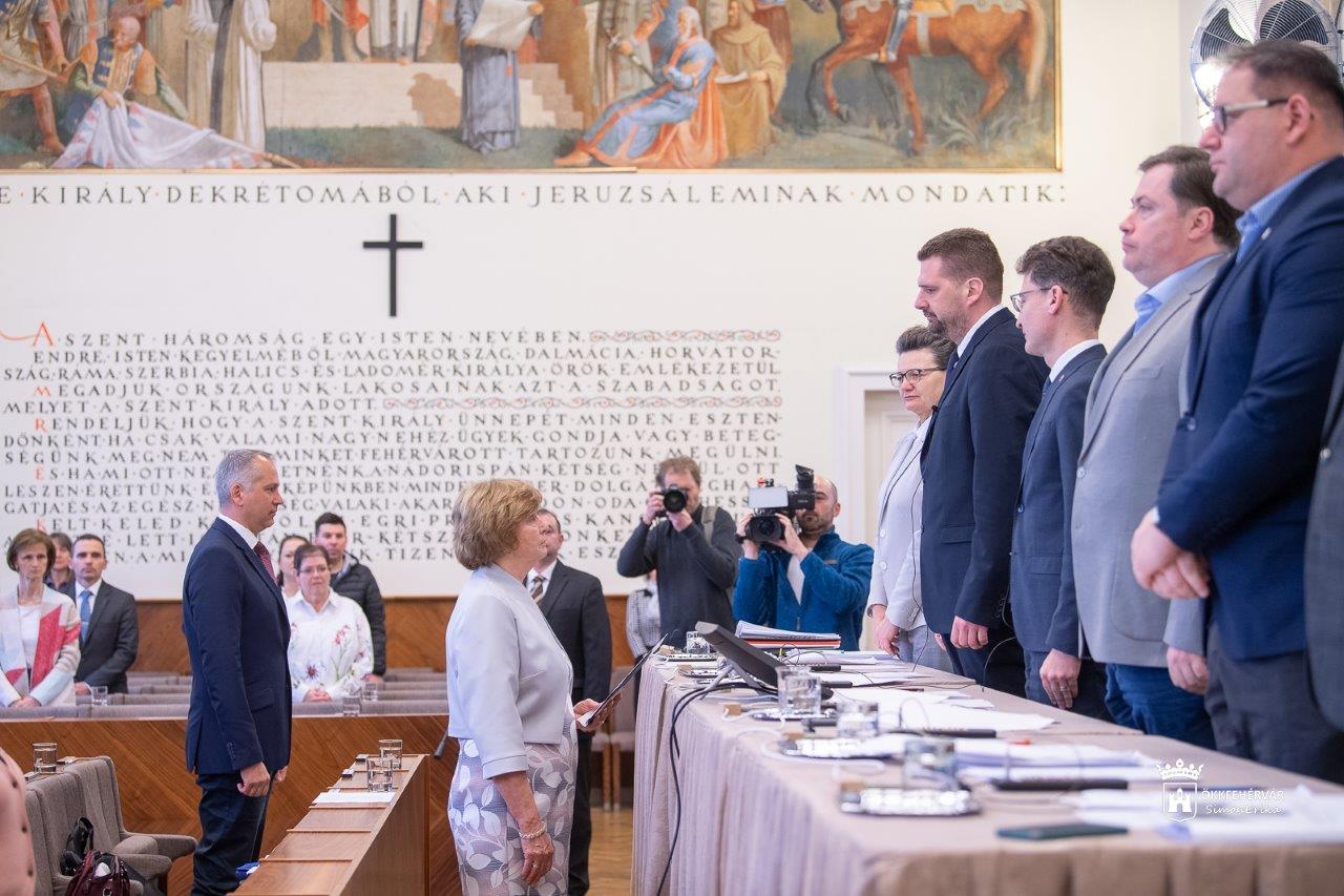 Közgyűlés 2023. április 6-án, csütörtökön