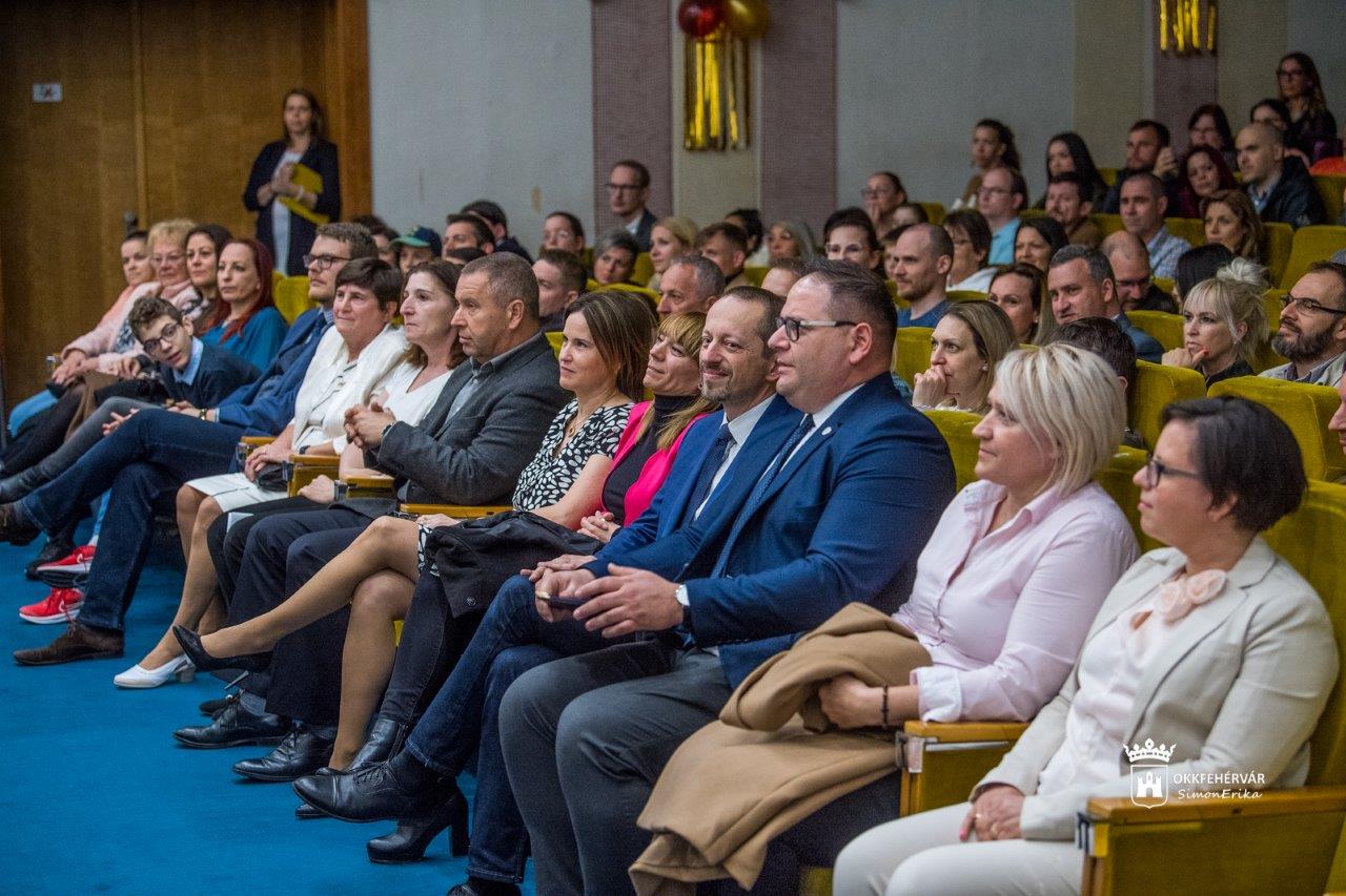 Fennállásának 85. évfordulóját ünnepelte a Széna Téri Általános Iskola