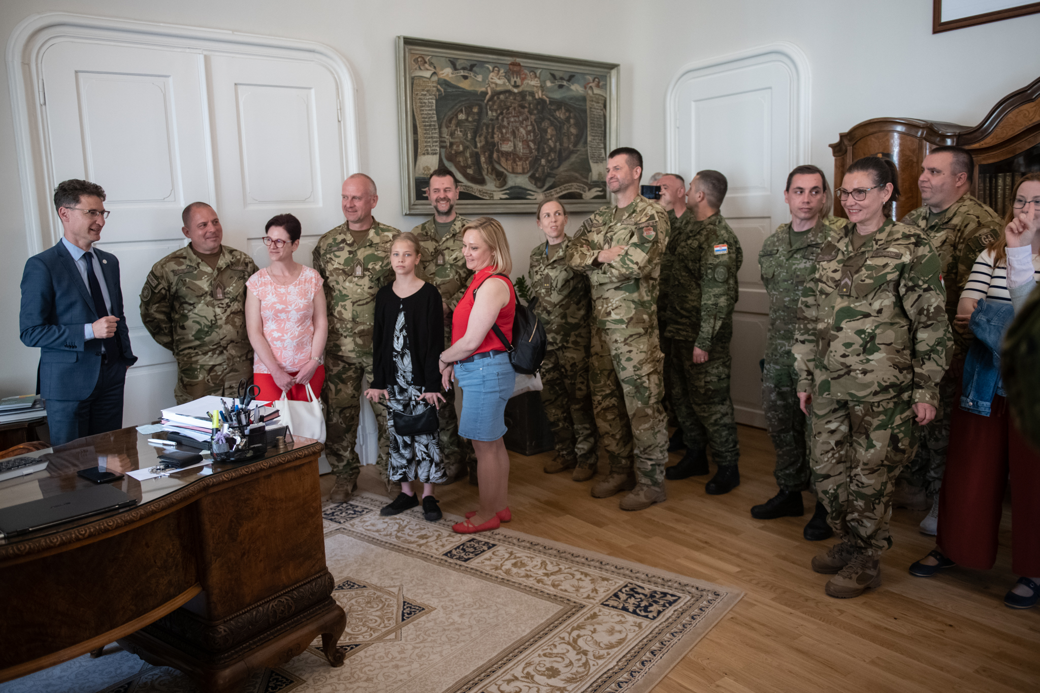 A Városházán tett látogatást a Közép-európai Többnemzeti Hadosztály-parancsnokság