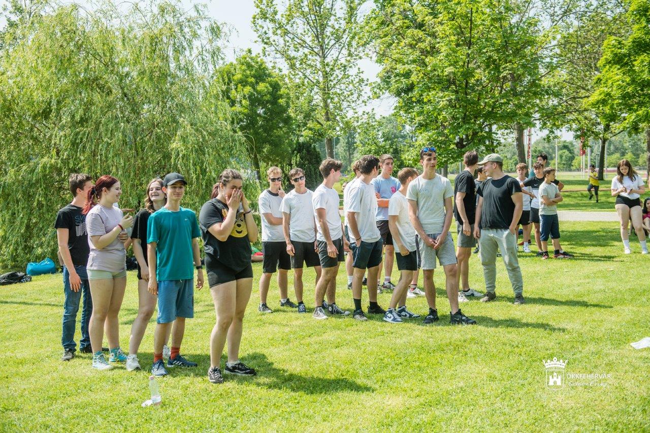 A Székesfehérvári Diáktanács sportnapja a Bregyóban