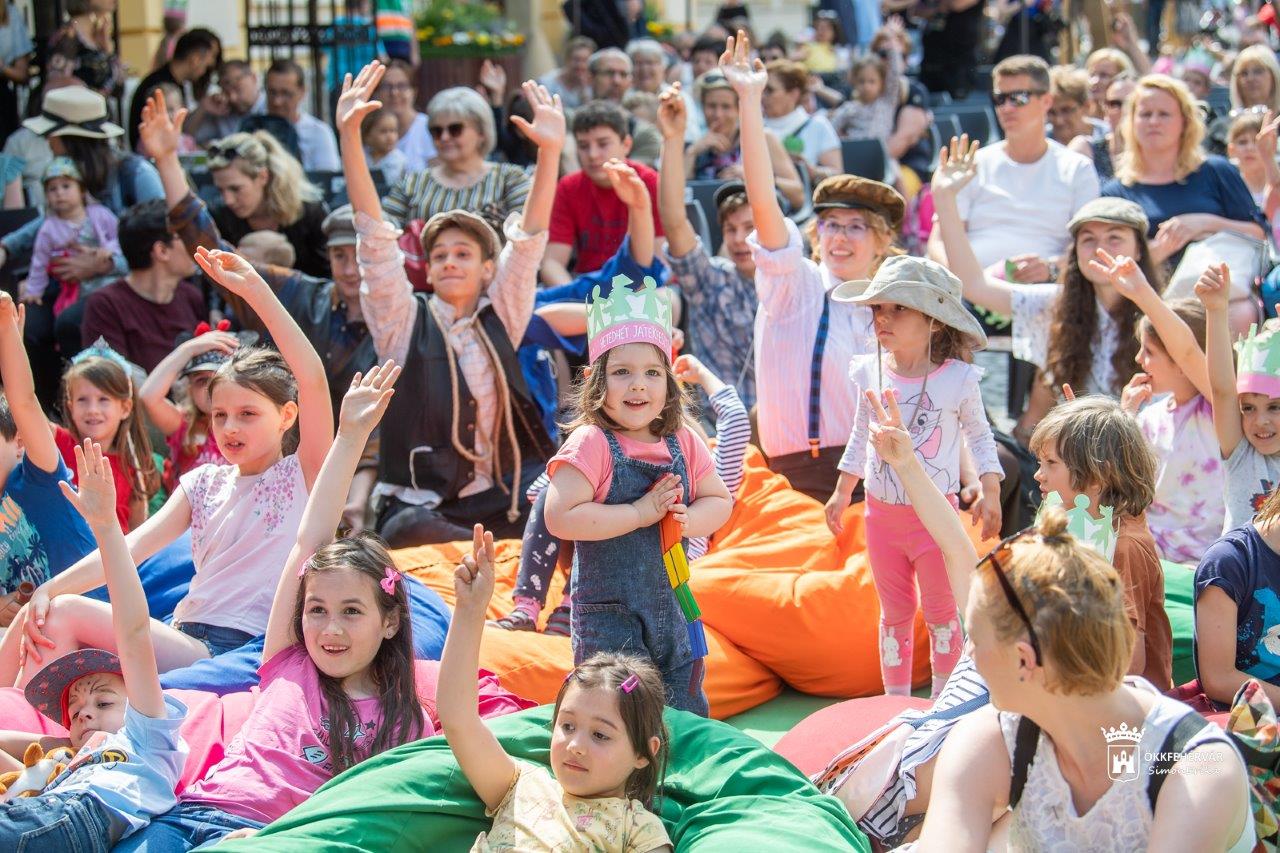 Hetedhét Játékfesztivál - a gyerekeké volt a Belváros vasárnap