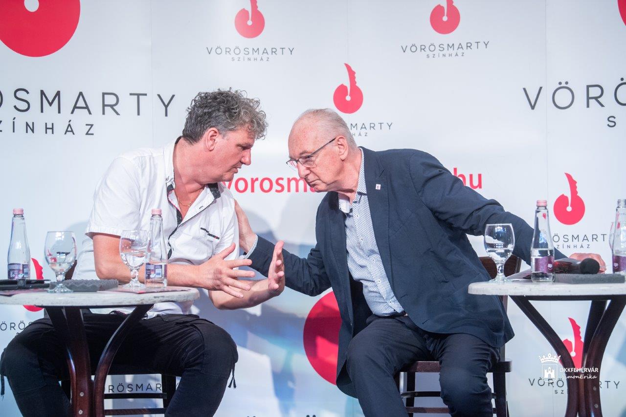 Évadhirdető sajtótájékoztató a Vörösmarty Színházban