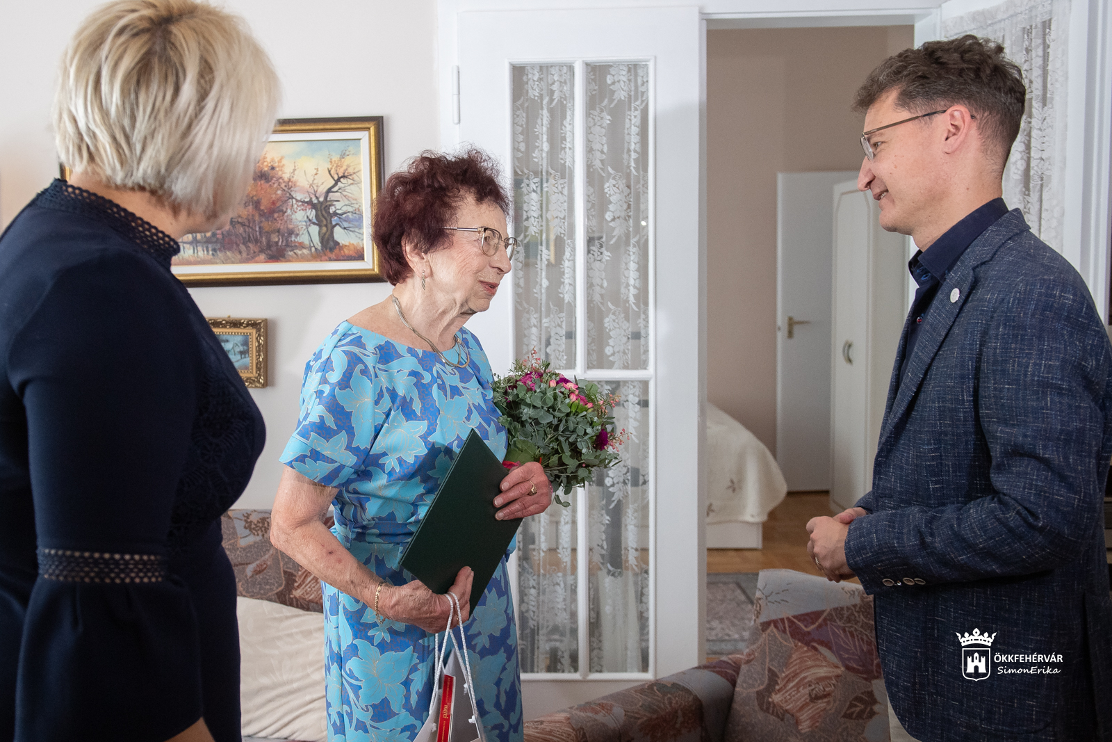 A 90 éves Harsányi Lászlóné köszöntése