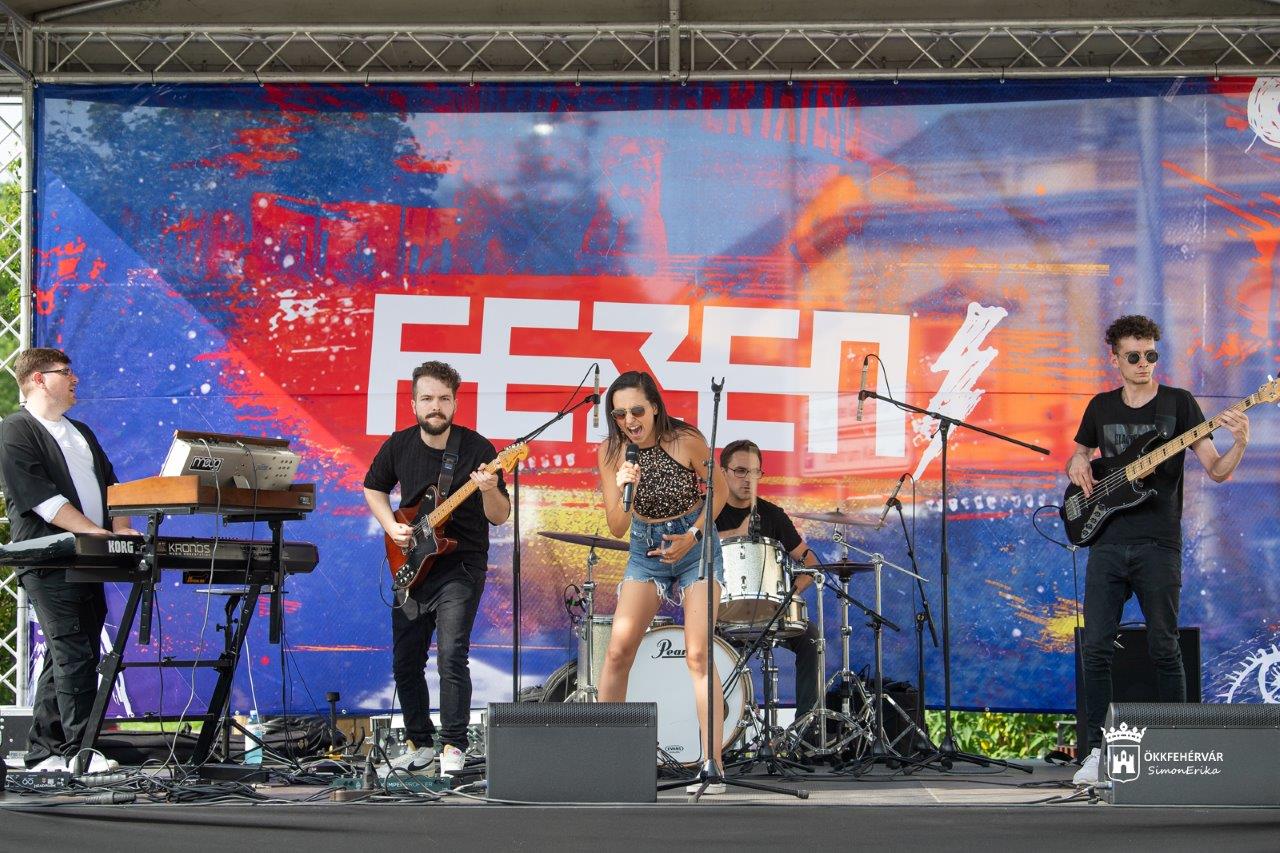 Dalpremierrel hirdették meg az idei FEZEN fesztivált