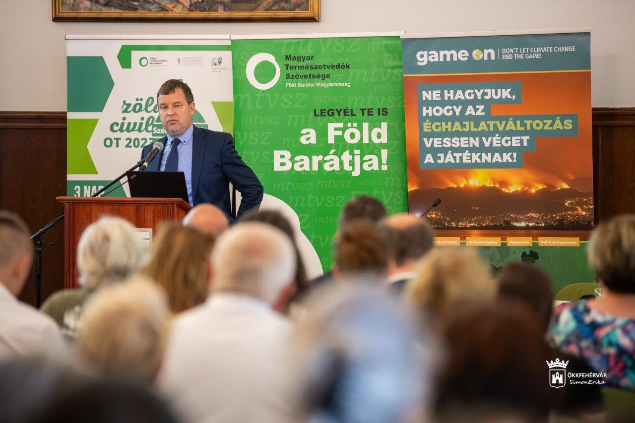 Környezet és természetvédők konferenciája Székesfehérváron