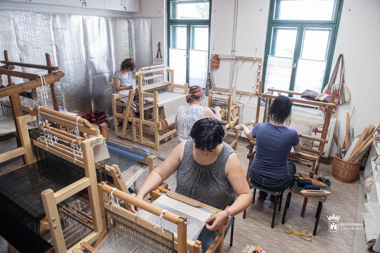 Kézműves alkotónap a Rác utcában