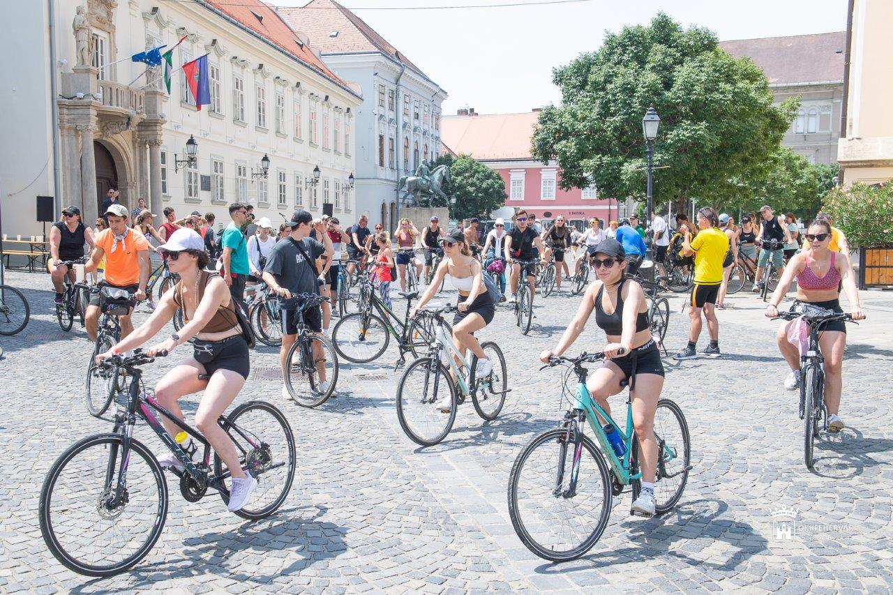 Székesfehérvárra érkeztek a Tekerj az EFOTT-ra!