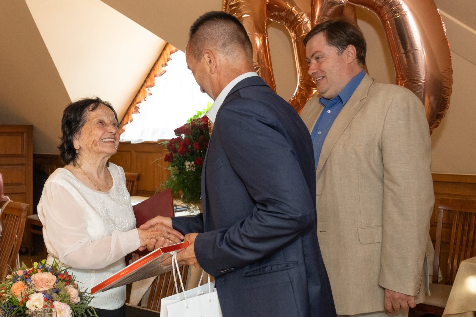 A 100 éves Kasornya Istvánné köszöntése