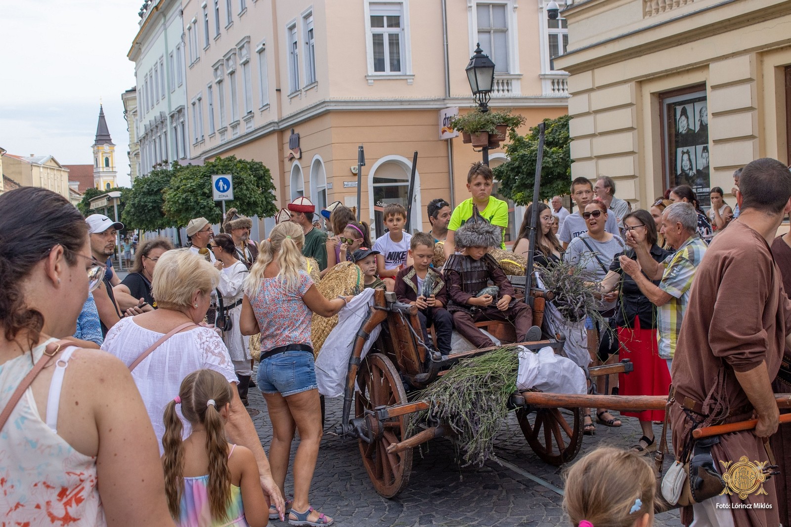 Királyok a Belvárosban ijászokkal és Los Andinos koncerttel