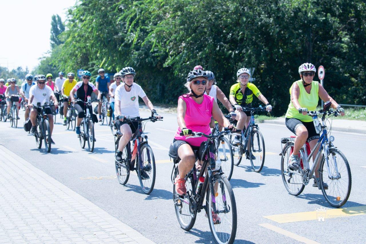 Augusztus 20-án Fehérvárra érkeztek a Nemzeti Összetartozás Túra résztvevői