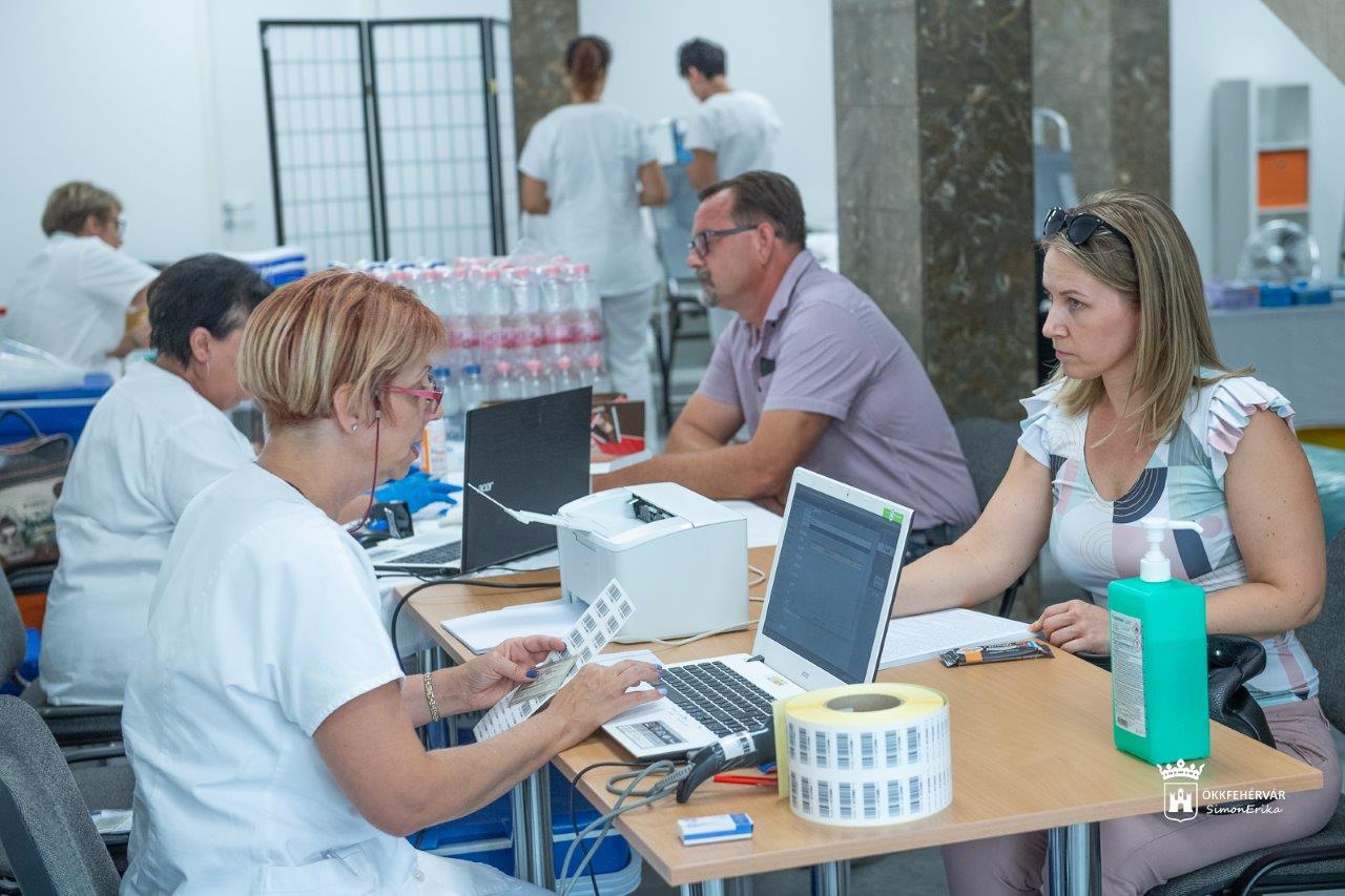 Civil véradás Székesfehérváron