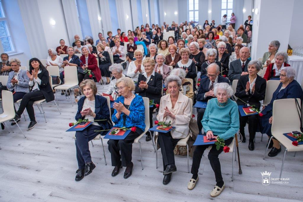 Színes diplomás pedagógusok köszöntése 2023