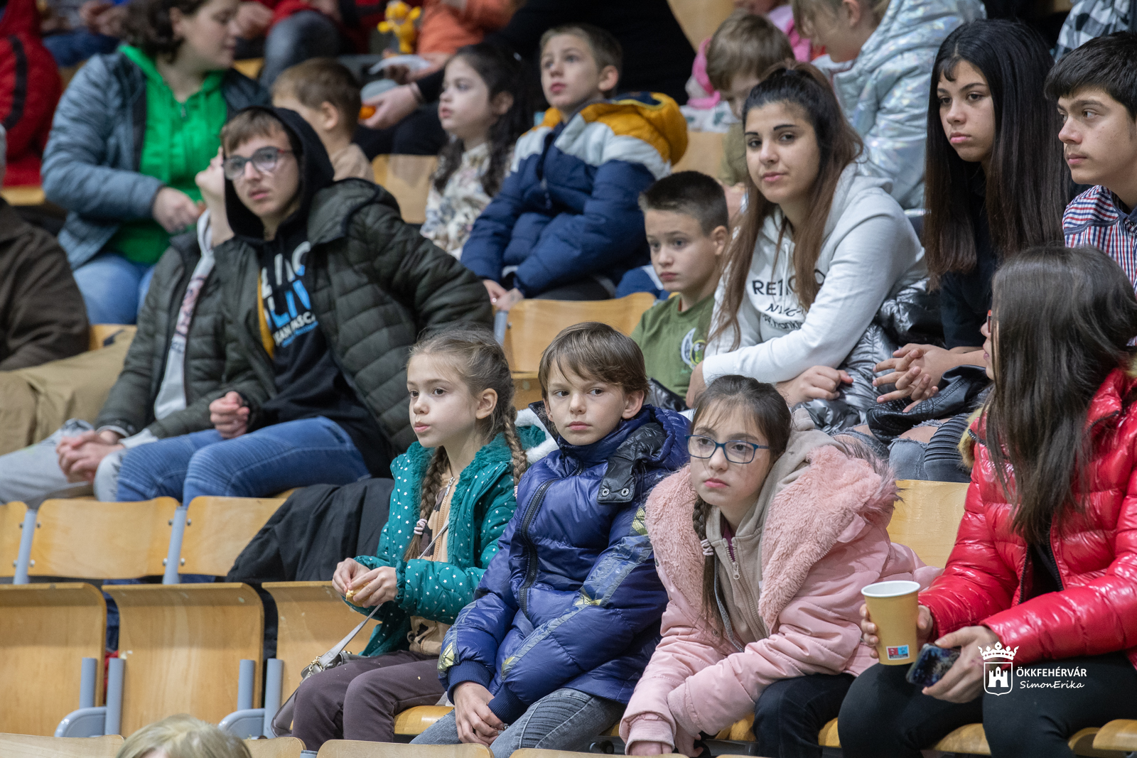 Állami gondoskodásban élő gyerekekhez érkezett a Mikulás