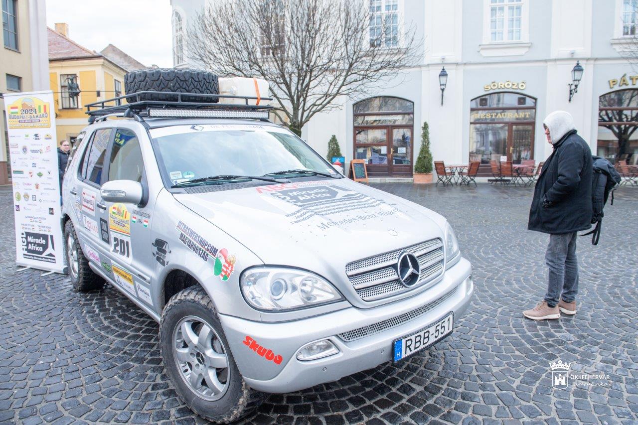 A Városház térről indultak - Fehérváron is bemutatkozott a Bamako Eagle Team