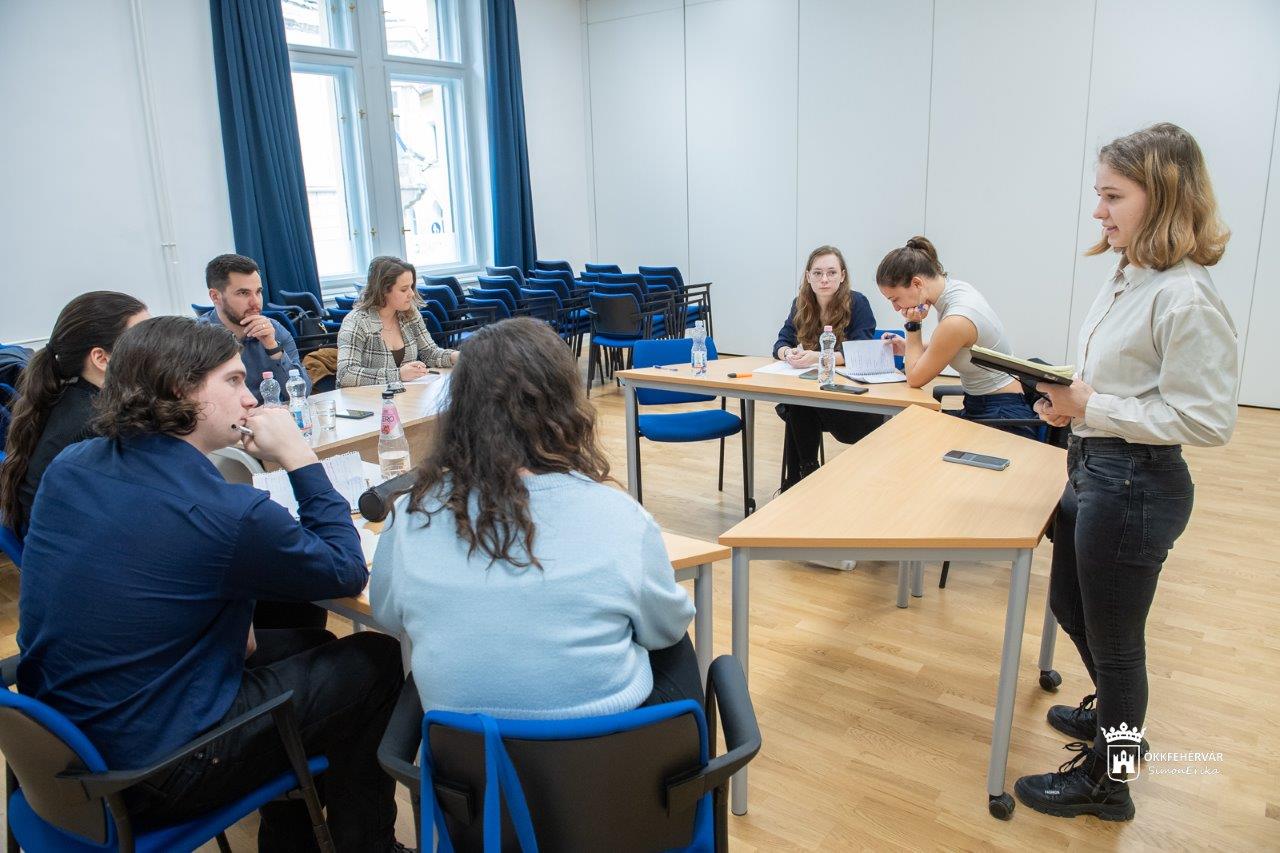 MCC Vitázz! - fehérváron volt a régiós verseny