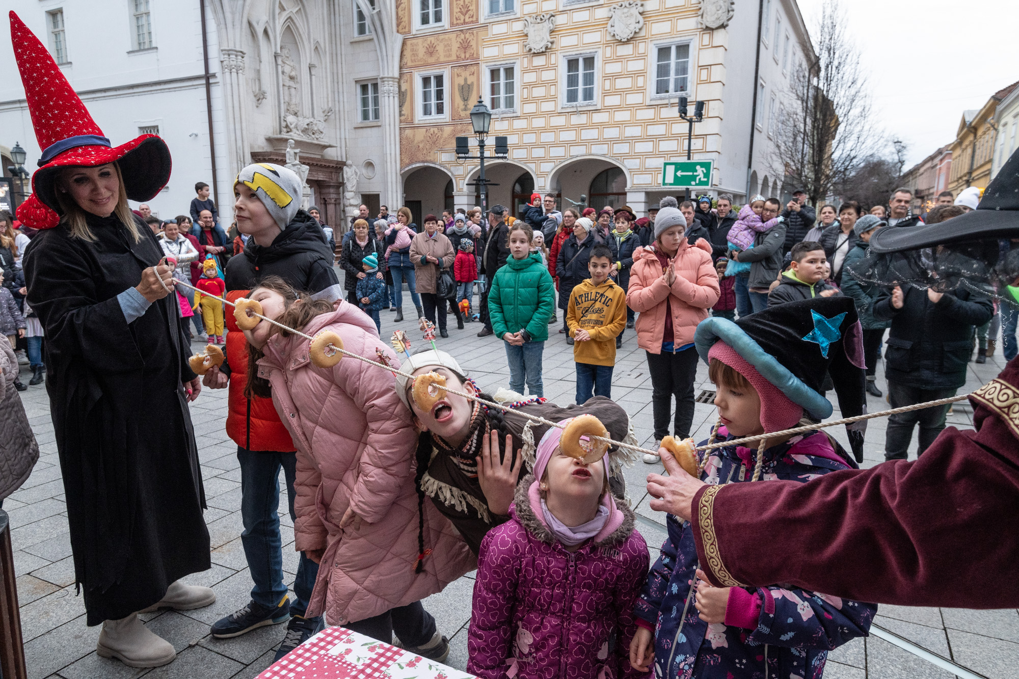 Télűző farsangi felvonulás a Belvárosban