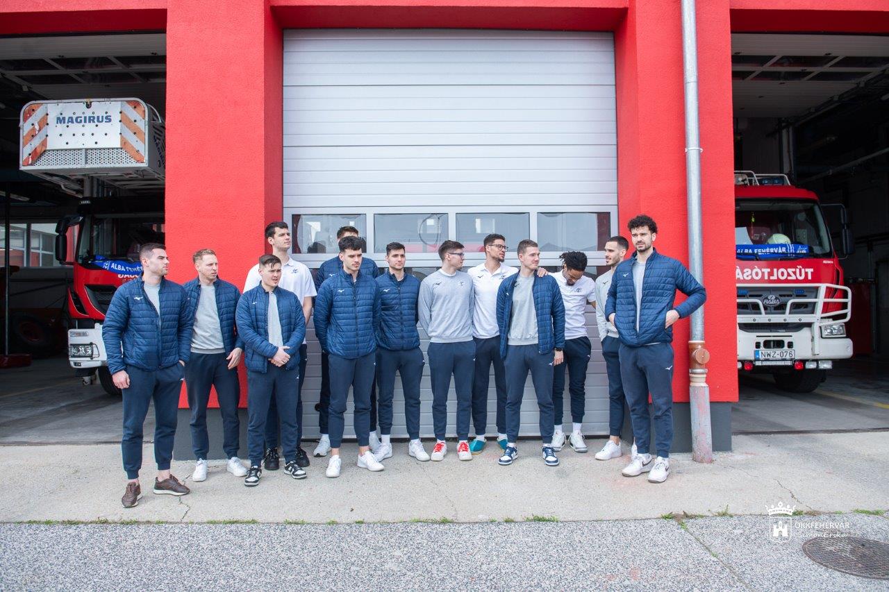 Családi közönségtalálkozó az Arconic-Alba Fehérvár kosarasaival a Katasztrófavédelmi Igazgatóságon