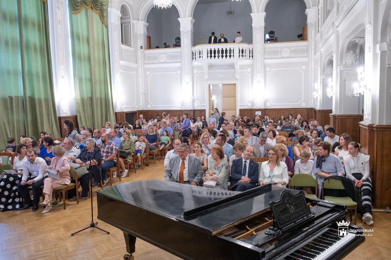 A Zenei Nevelésért Alapítvány díjátadója 2024.