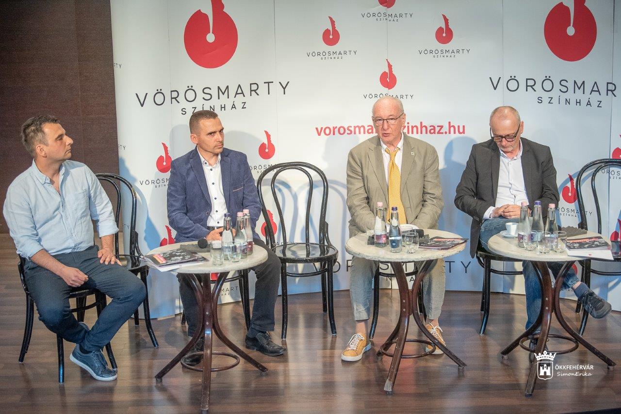 Fontos bemutatók a Vörösmarty Színház új évadában