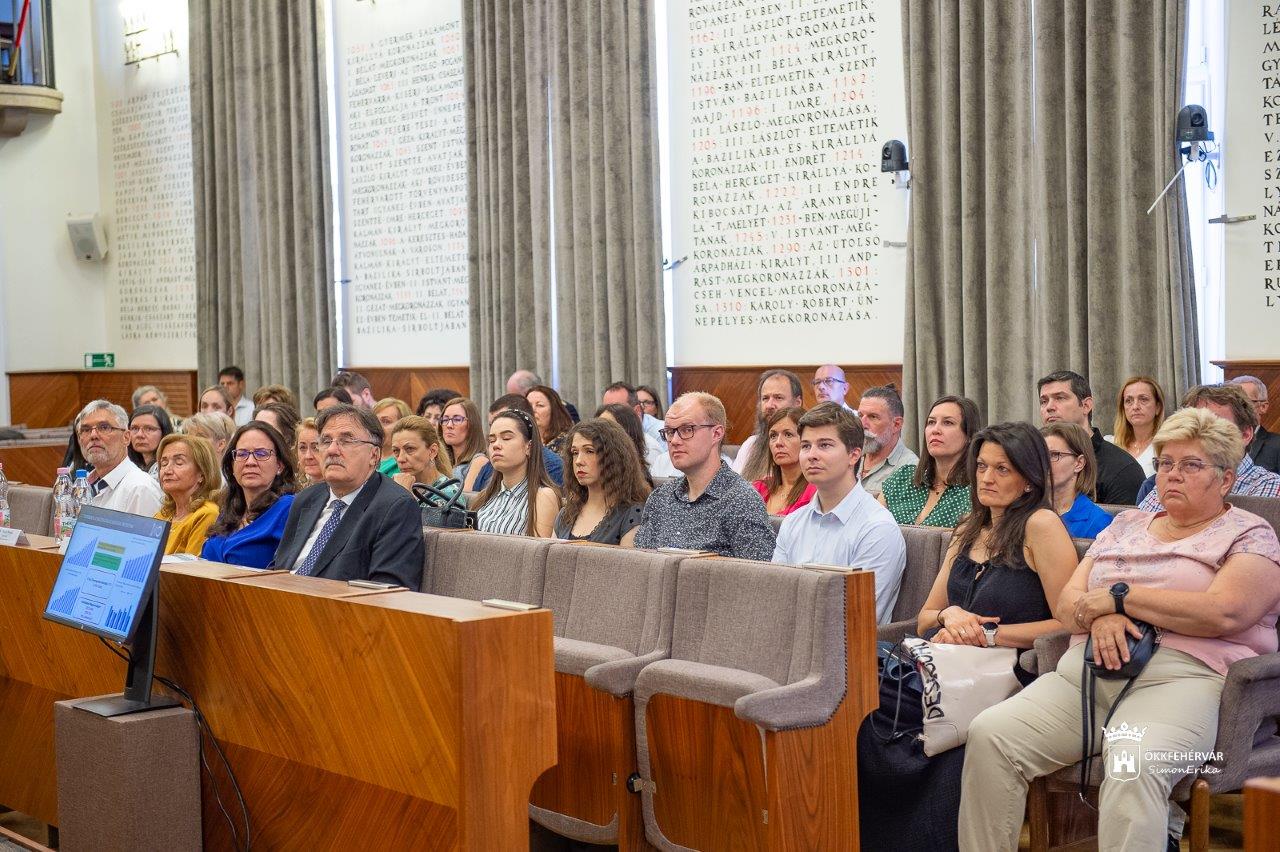 A Székesfehérvári Törvényszék és a Magyar Jogász Egylet konferenciája a kiberbiztonságról