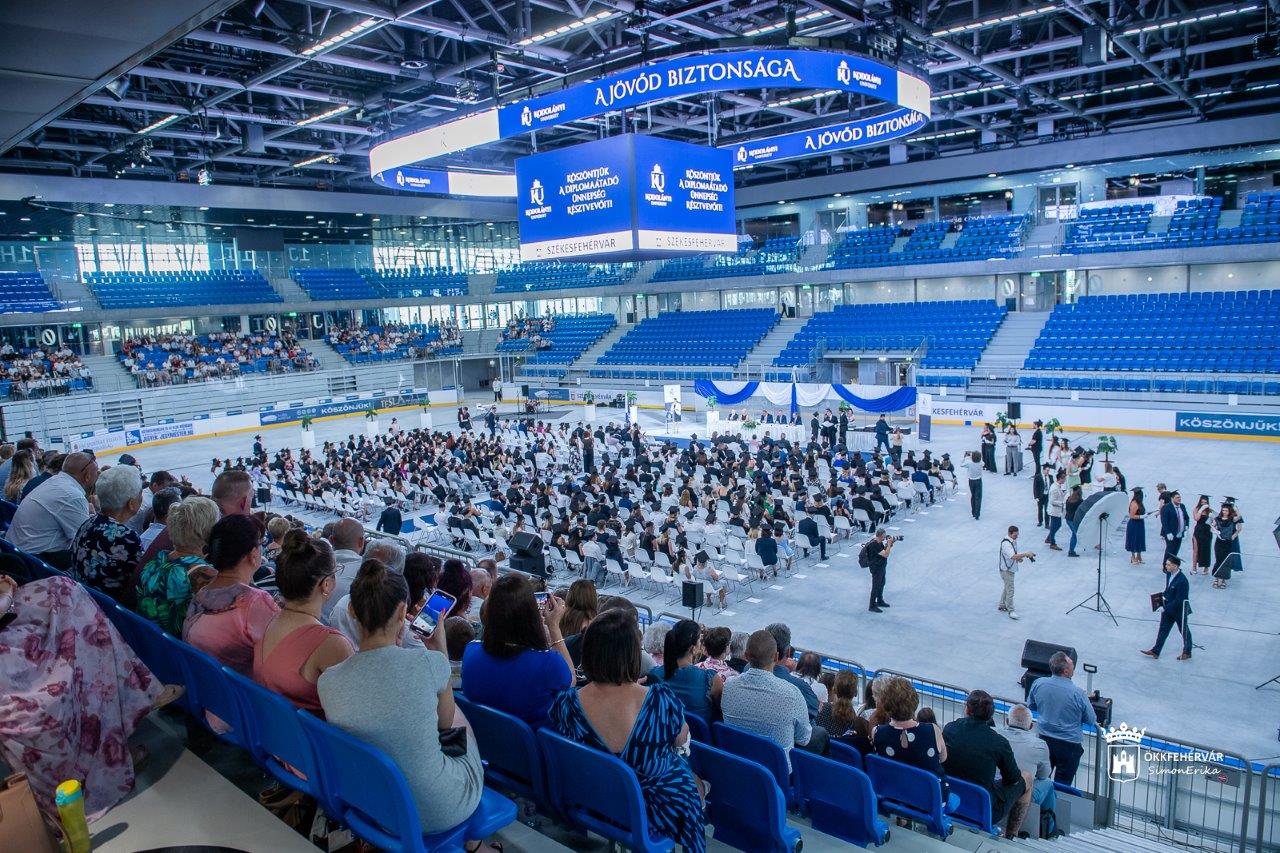 Diplomaosztó a Kodolányi János Egyetemen 2024.