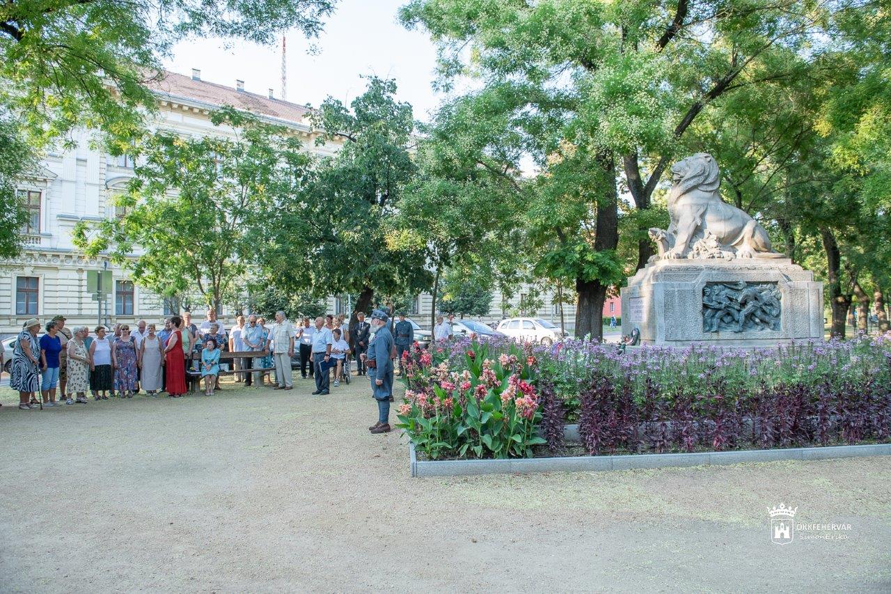 Megemlékezés a Magyar Királyi Székesfehérvári 17. Honvéd Gyalogezred tiszteletére