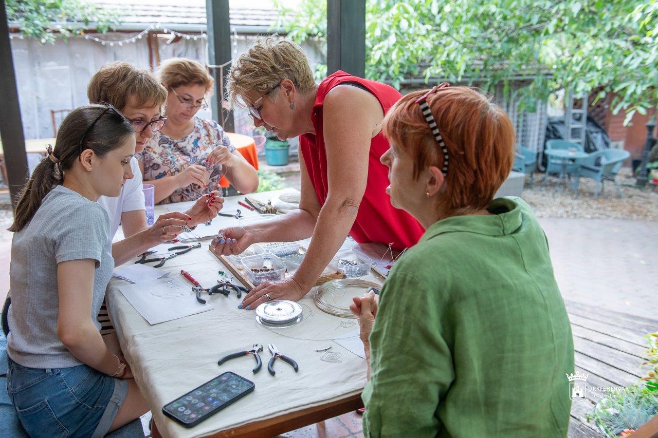 Mi Udvarunk nyitó workshop az Orsiékszerrel