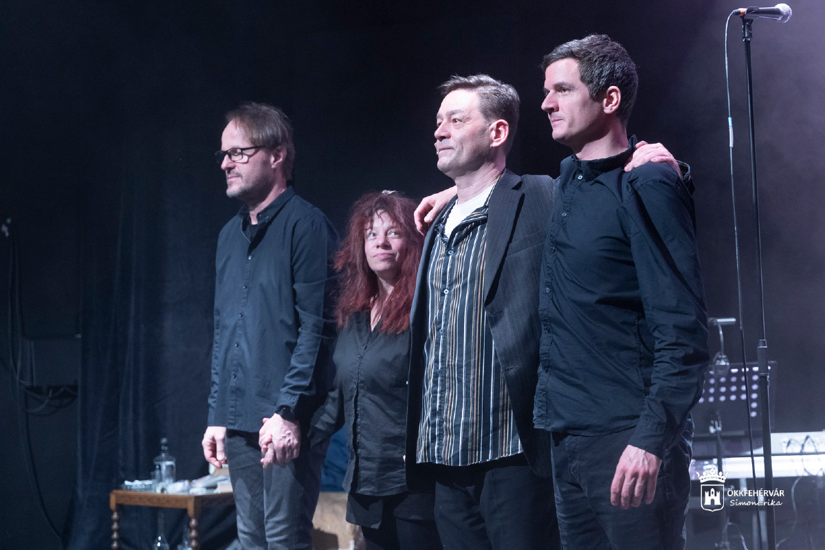 Szécsi Pál 80 Keller Jánossal a Vörösmarty Színházban