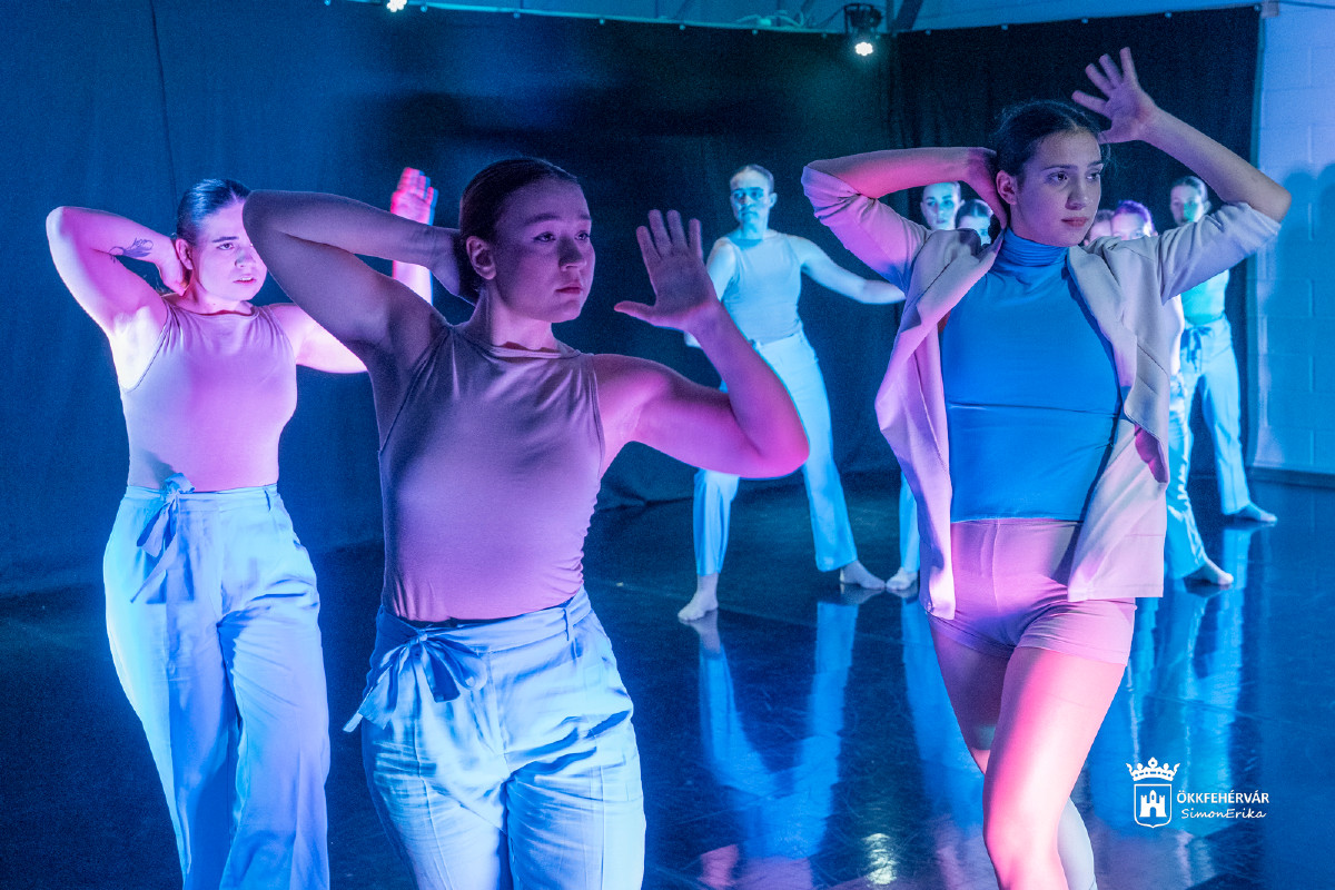 Ünnepi premier a fehérvári Step and Style Studioban