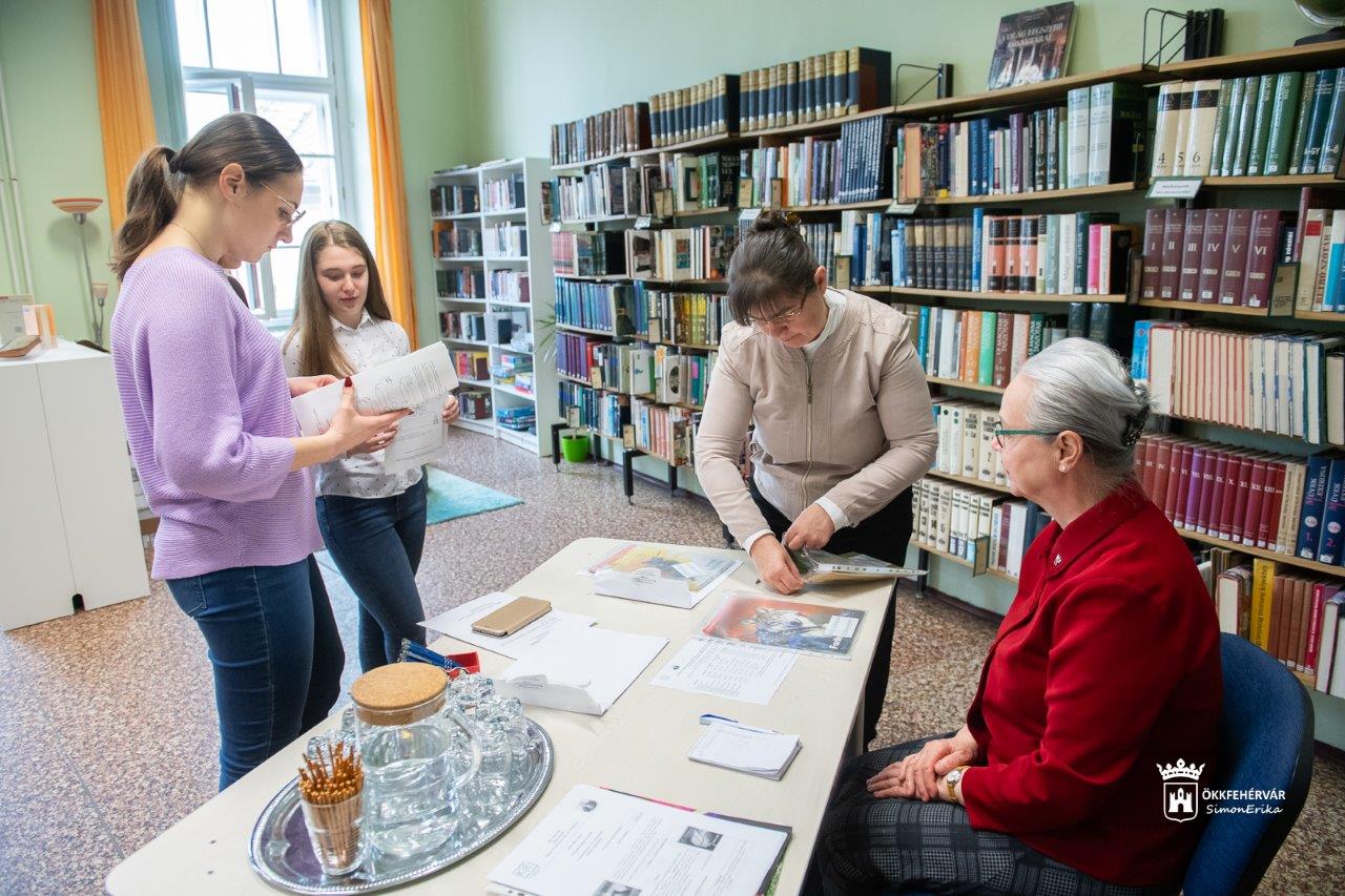 Országos Könyvtárhasználati Verseny Székesfehérváron