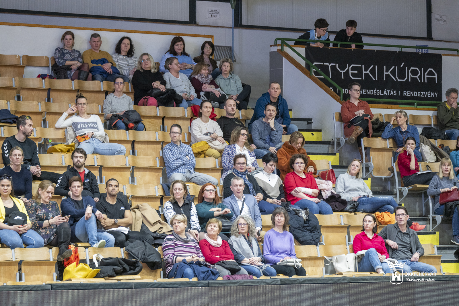 Steigervald Krisztián generációkutató előadása Székesfehérváron