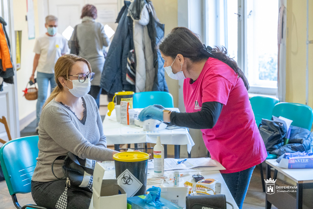 Nőnapi nőgyógyászati szűrőnap Székesfehérváron 2025.