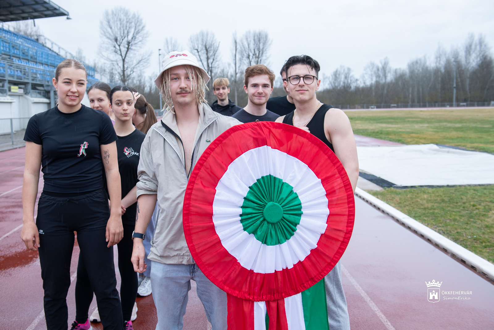 1848 méter futással tisztelegtek a fehérvári fiatalok a forradalom hősei előtt