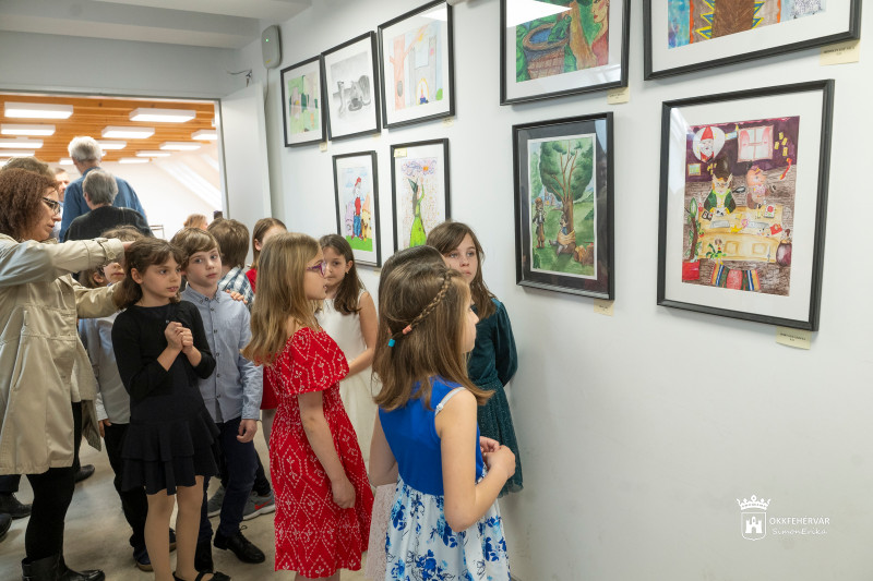 Tavaszi Vármegyei Képzőművészeti Tárlat Székesfehérváron