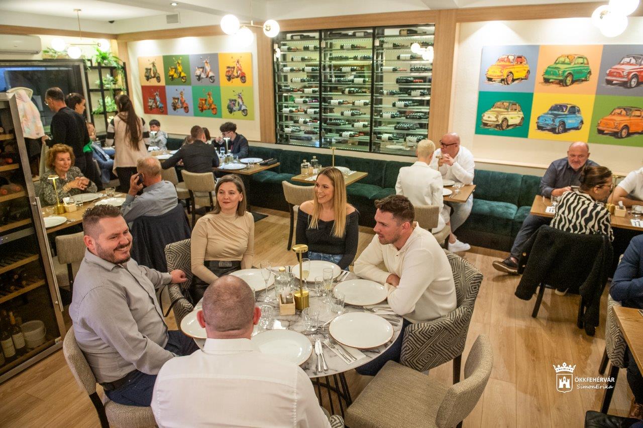 Megújult a 10 éves Porto Vino étterem