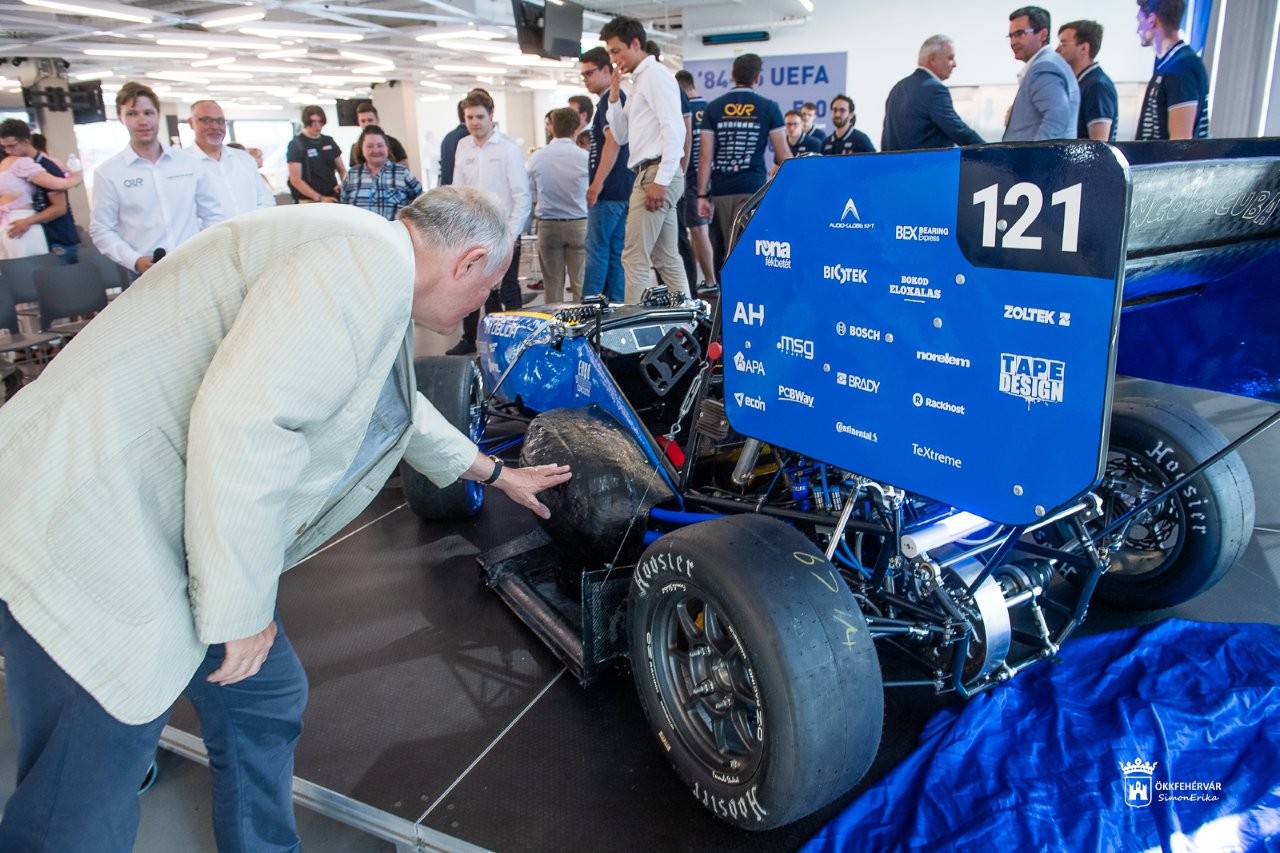 Elkészült az O.U.R Team Formula Student versenyautója