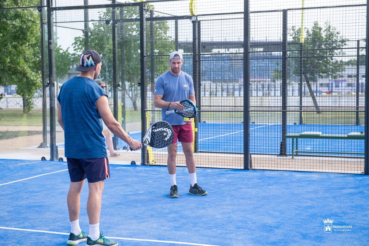 Padelpályát avattak a Bregyó Sportközpontban