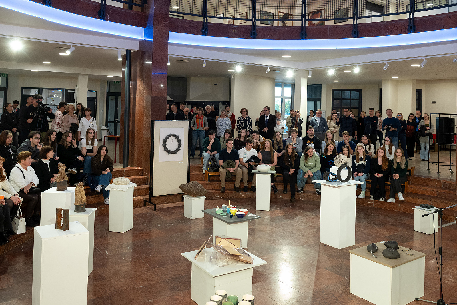 Öregdiák találkozó a Tóparti Gimnáziumban