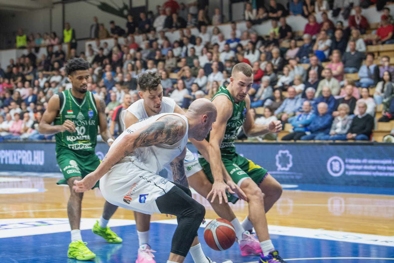 Alba Fehérvár - Kometa-KVGY Kaposvári KK 110:117