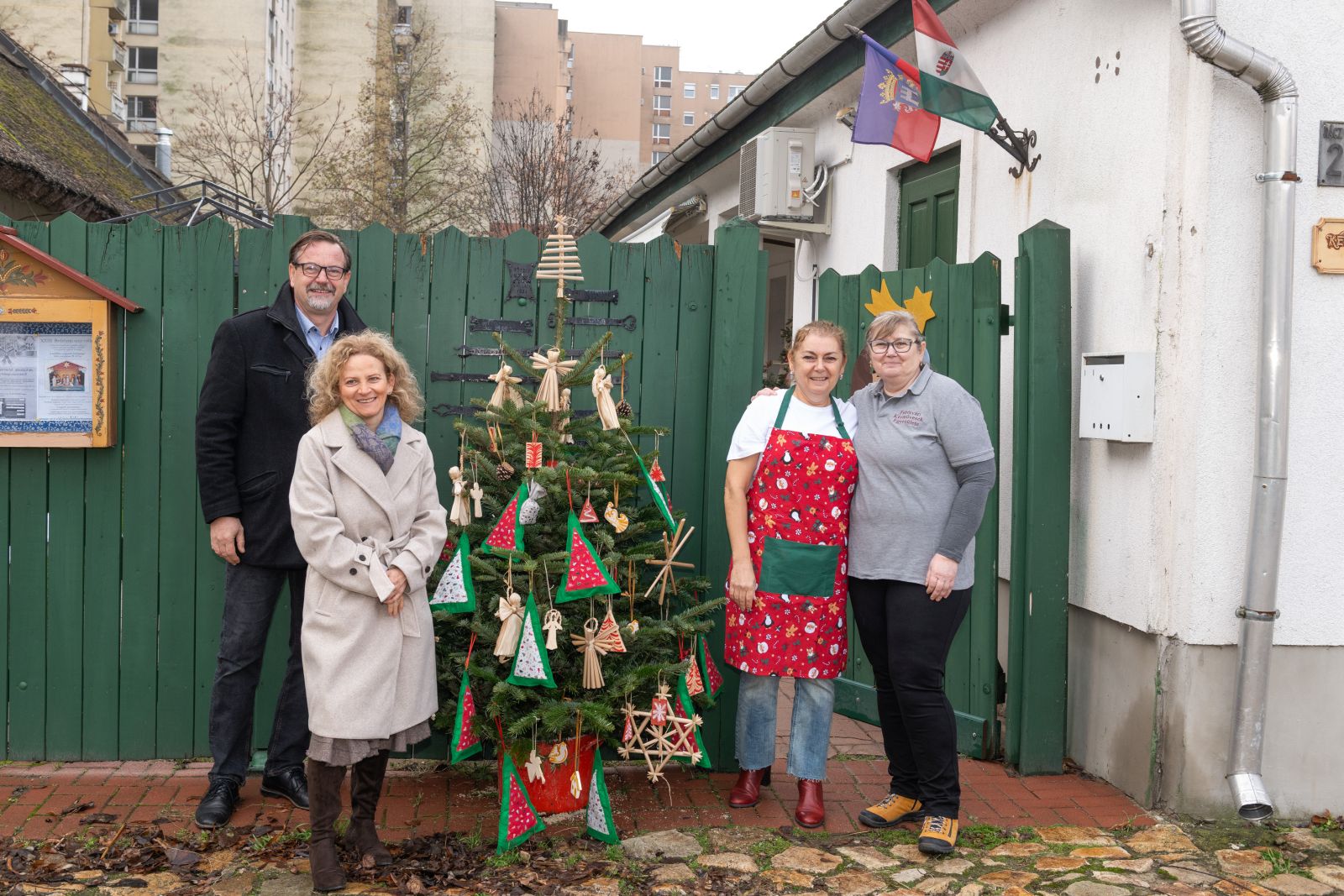 Kreatív karácsonyi program a Rác utcában