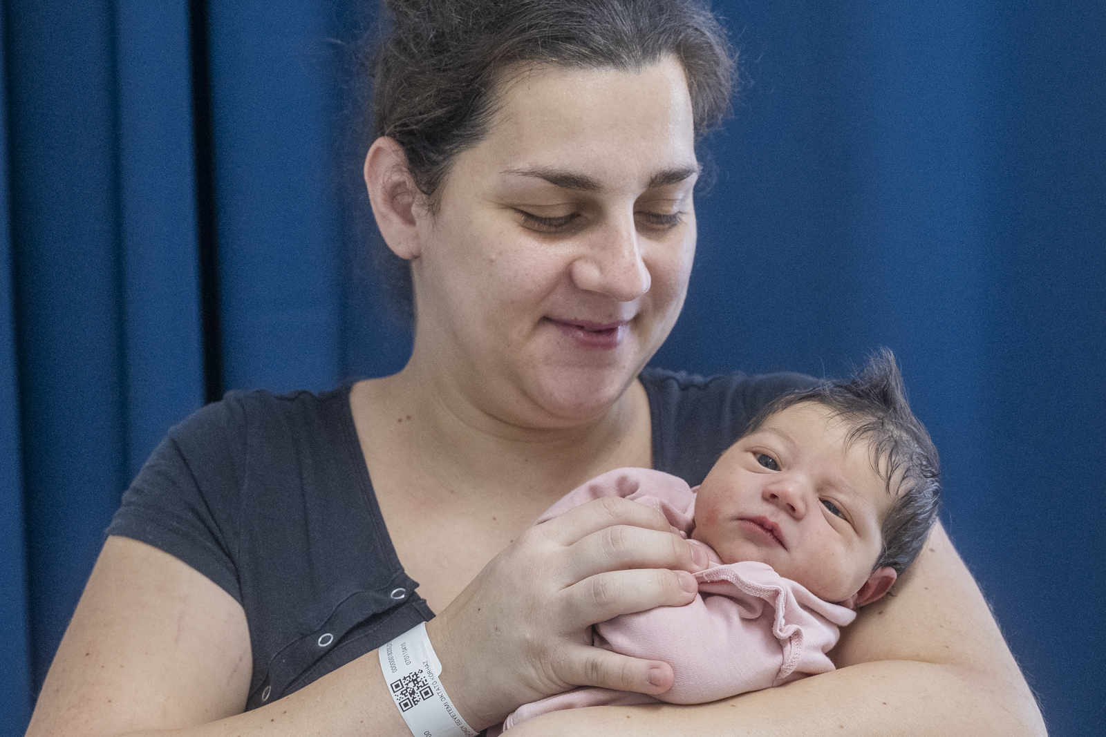 Az első képek Székesfehérvár idei első babájáról   Jusztin Lujzáról